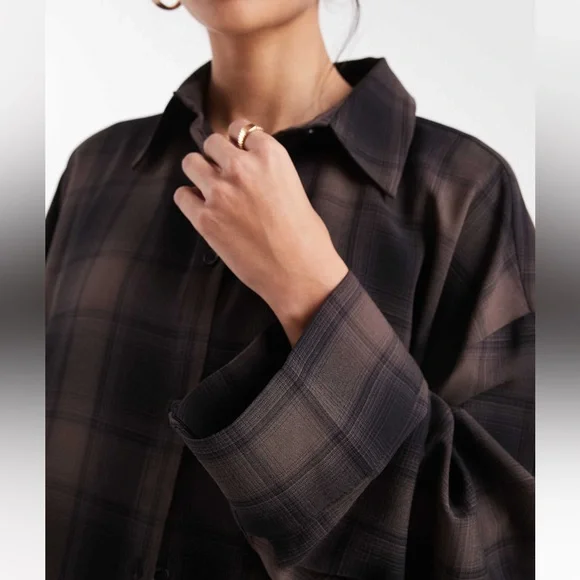 ASOS DESIGN oversized shirt with wide sleeves in plaid - Picture 7 of 9